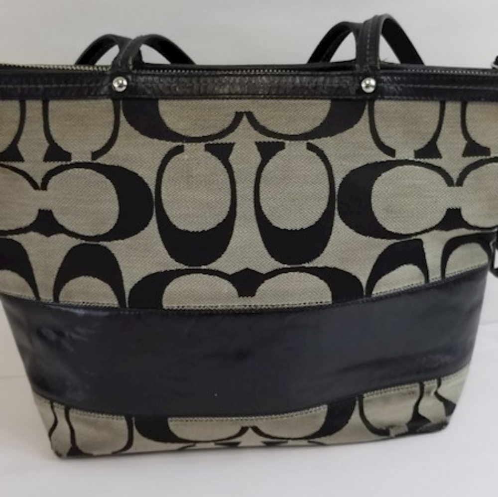 Authentic Coach Tote/Bag
